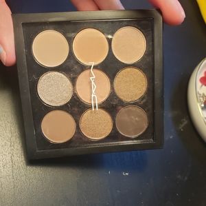 MAC eyeshadow palette